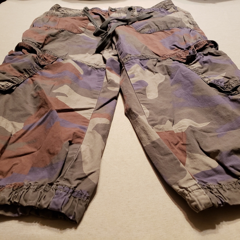 London Jean Capris B-E-1